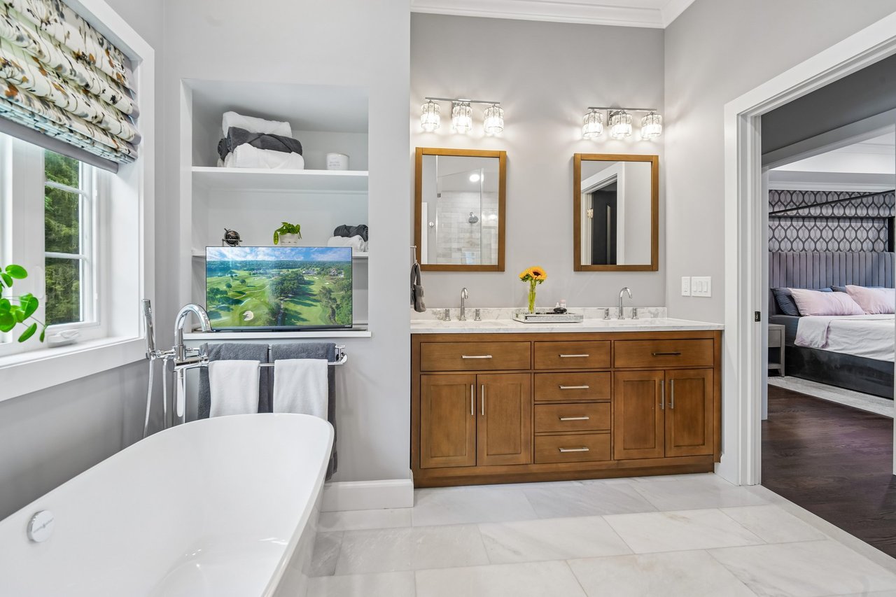 25 Ascot Way, Summit, NJ 07901