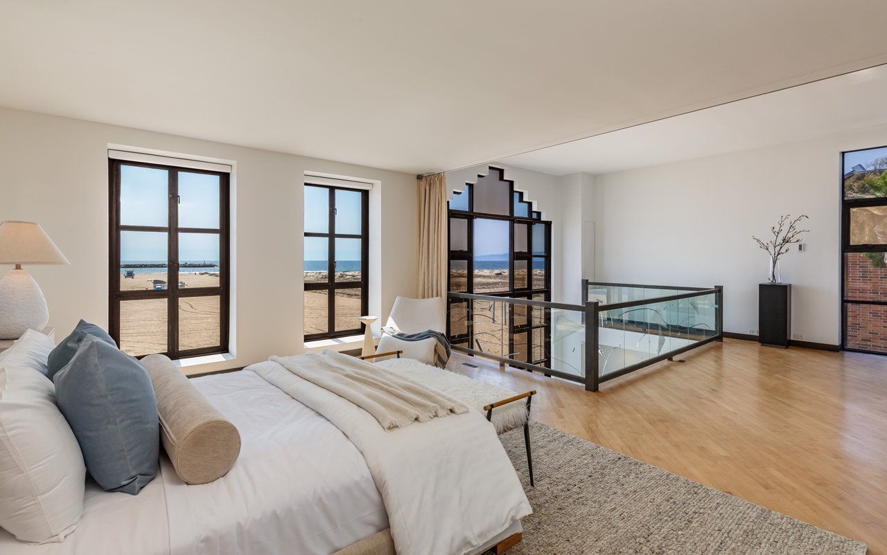 4 Yawl St, Marina del Rey