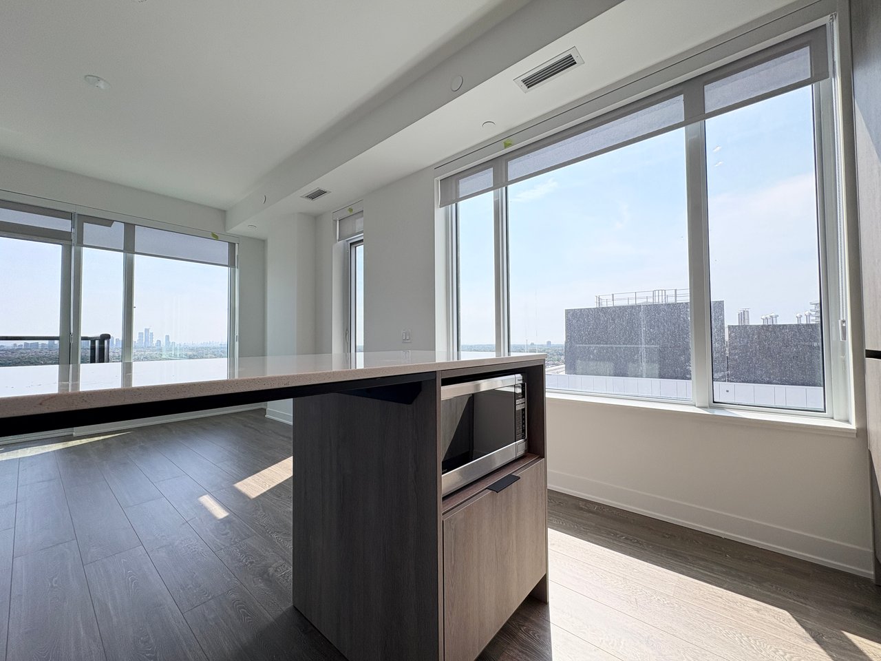 2495 Eglinton Avenue W Unit: 1703