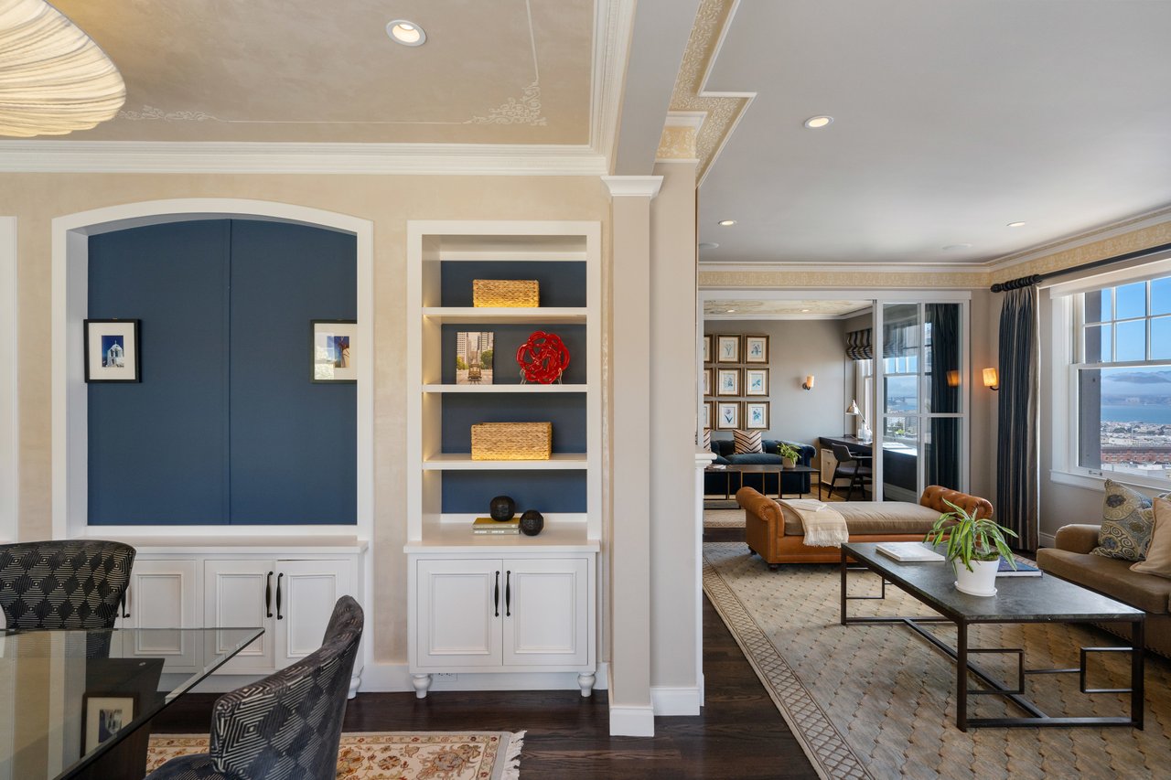 High-Floor Terrace Views Atop Nob Hill