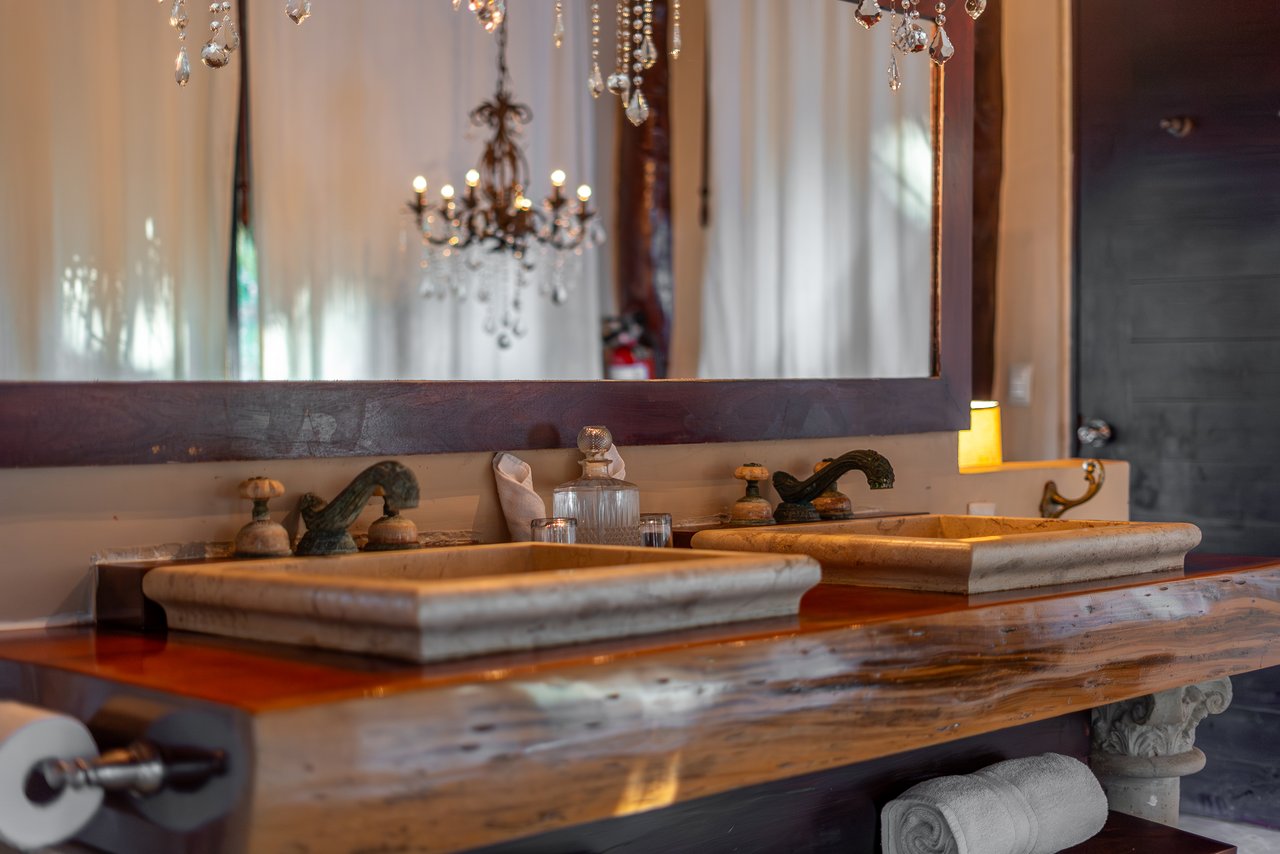 Casa Chic Tulum | Rare Beachfront Estate in Hotel Zone