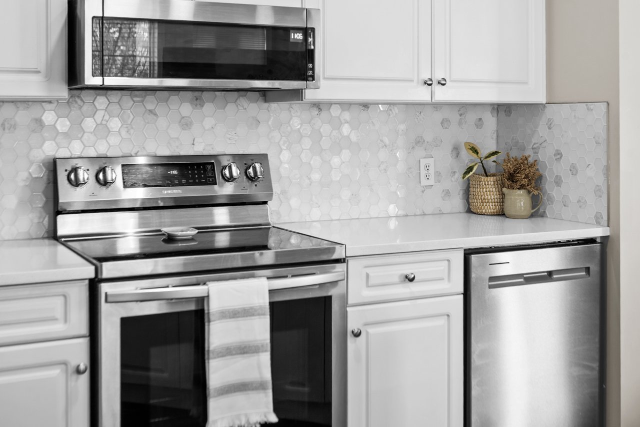 113 Edgeridge Terrace NW