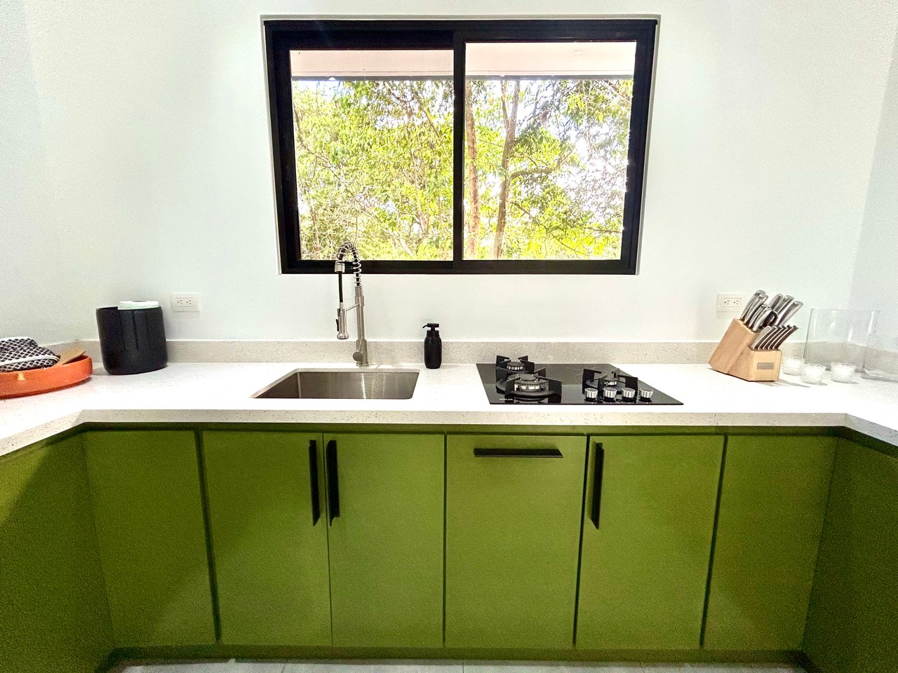 Brand-New 2BR/2BT in Playa Hermosa – 5 Minutes to the Beach | Priced to Sell