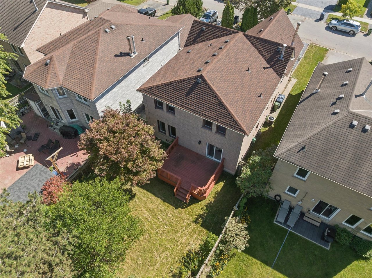32 Valley Centre Drive
