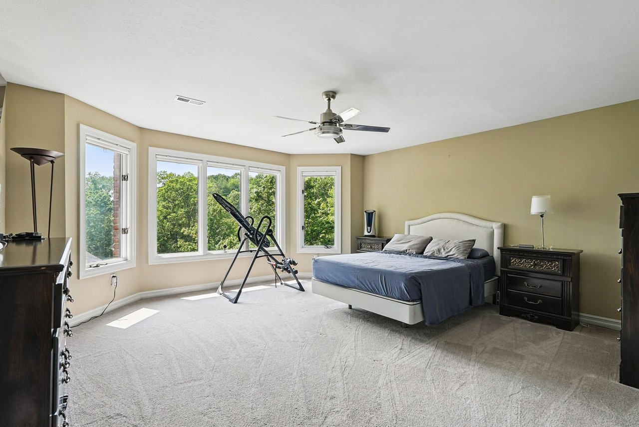559 Normandy Ct
