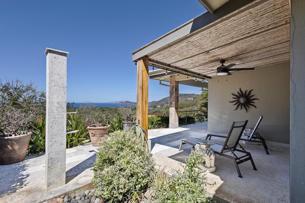 Casa De Encanto - Ocean View Home in Playa Hermosa