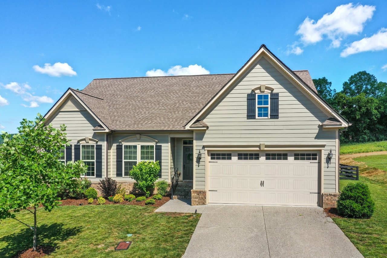 6753 Pleasant Gate Ln