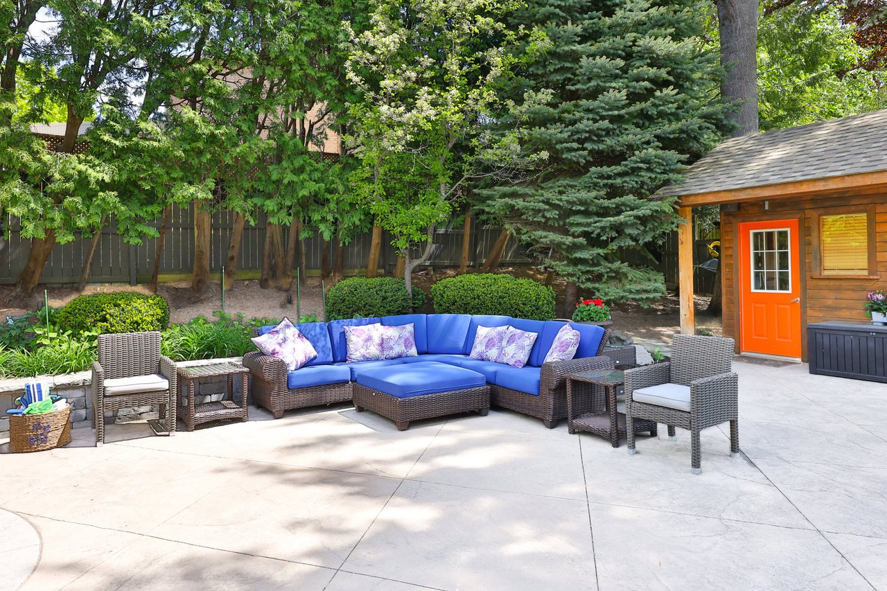1277 Woodeden Dr