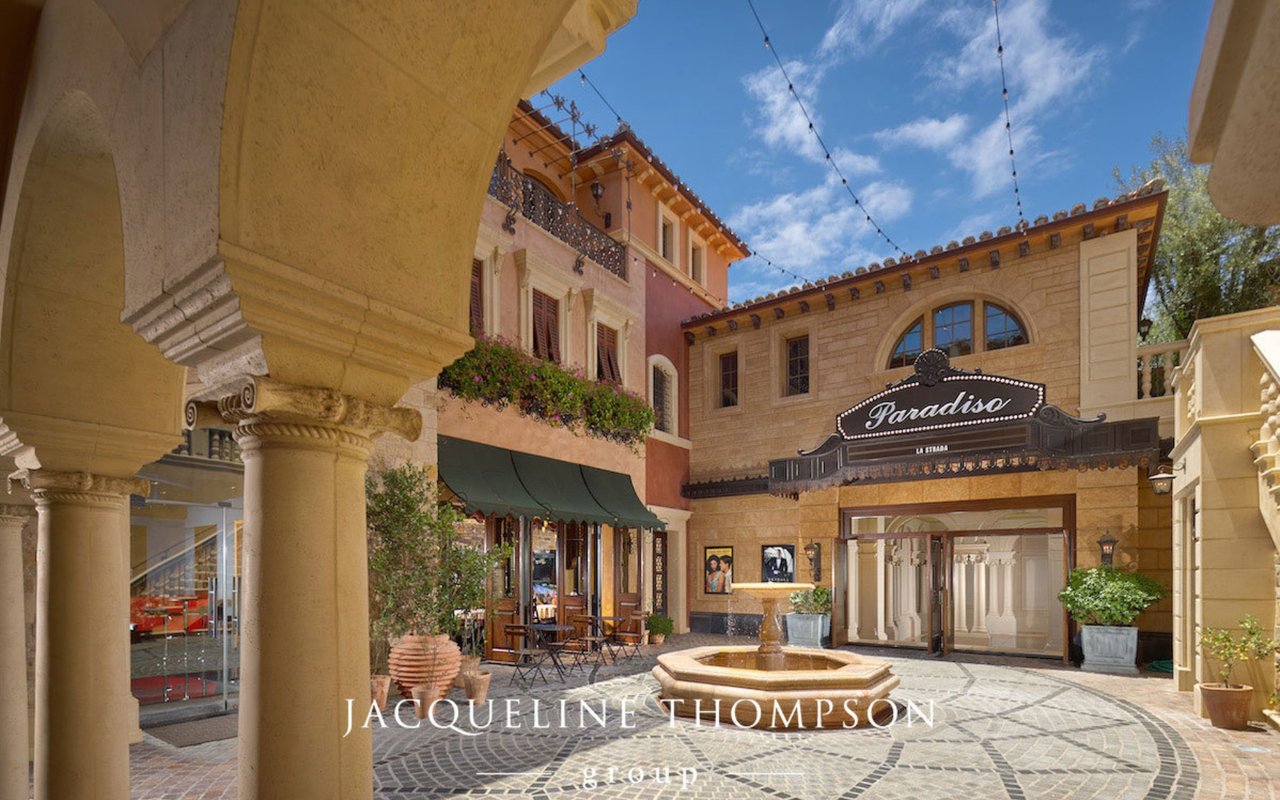 The Wow Factor of This One-of-a-Kind Coastal Estate in Pelican Point