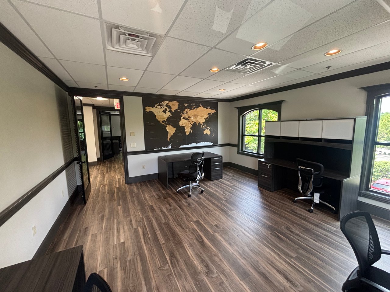 3325 Aspen Grove