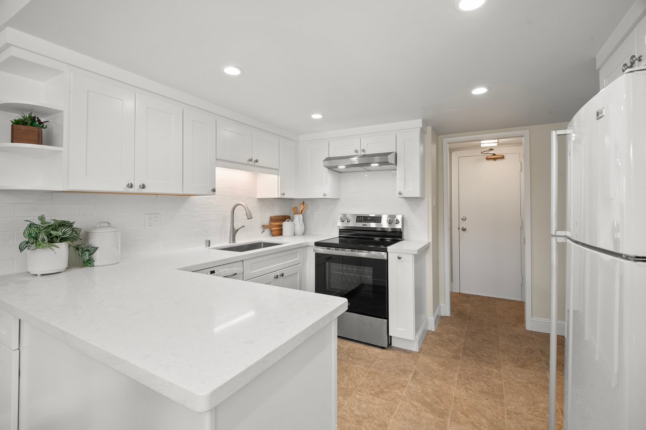 120 Carlton Avenue,  #23