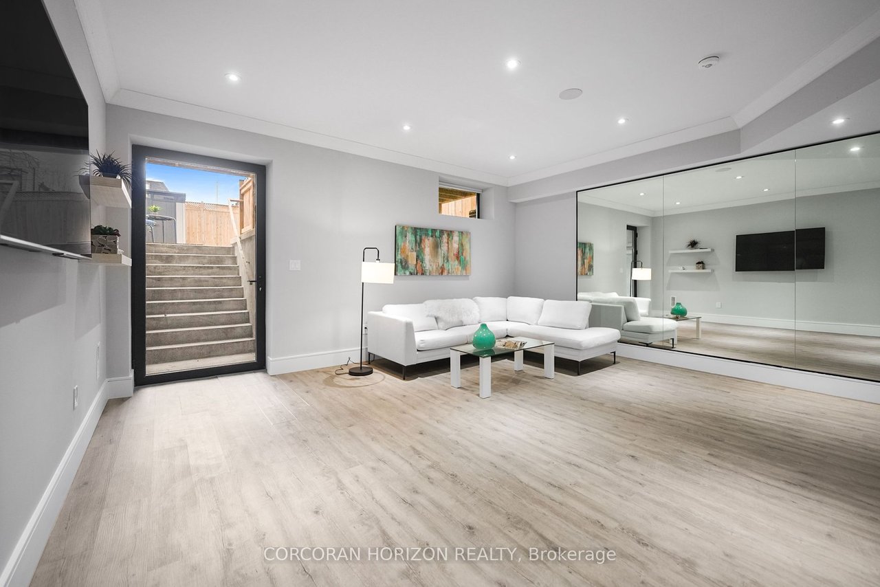 MIMICO LUXURY HOME