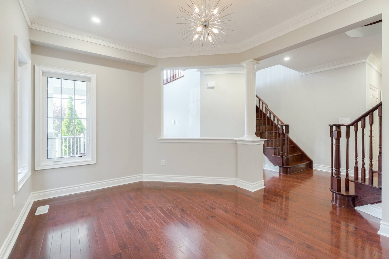 1648 Pennel Drive Unit: Upper