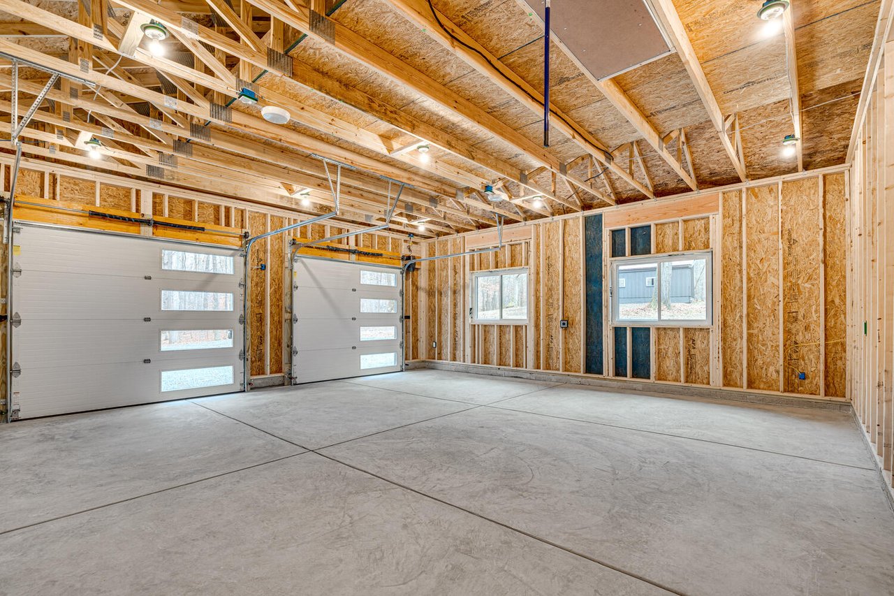 5 Acre Private Exclusive in Great Falls