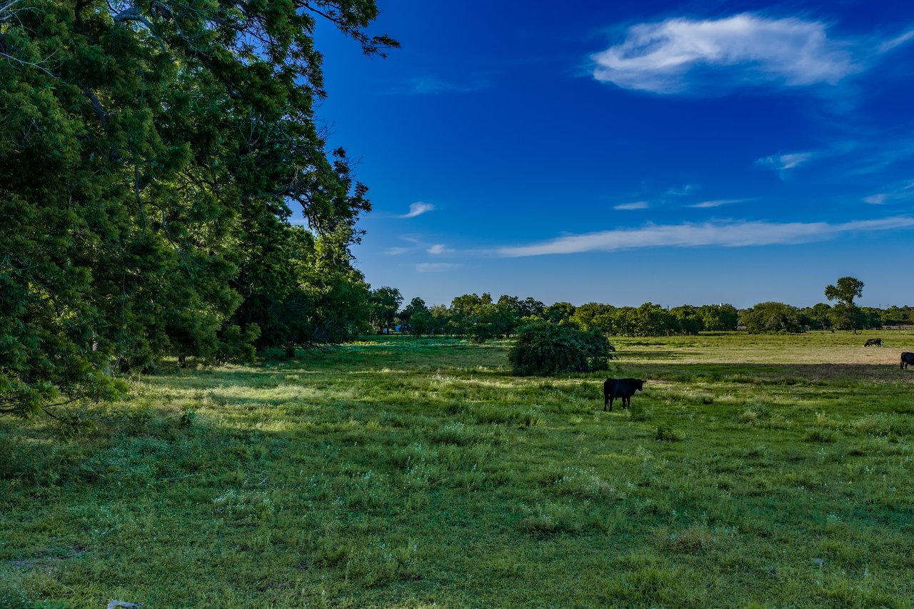 Private Listing: 27.65 Acres b/w Riverstone & Sweetwater