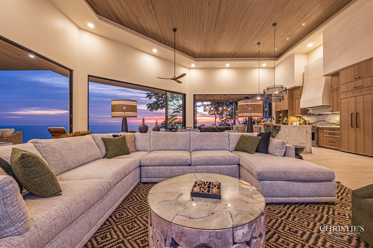 Luxury Estate in Escaleras- incredible ocean views 5.5 Acres