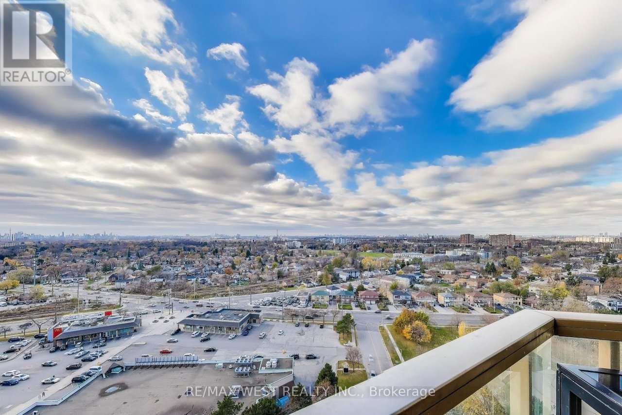 #1917 - 5 Greystone Walk Drive, Toronto Unit: 1917