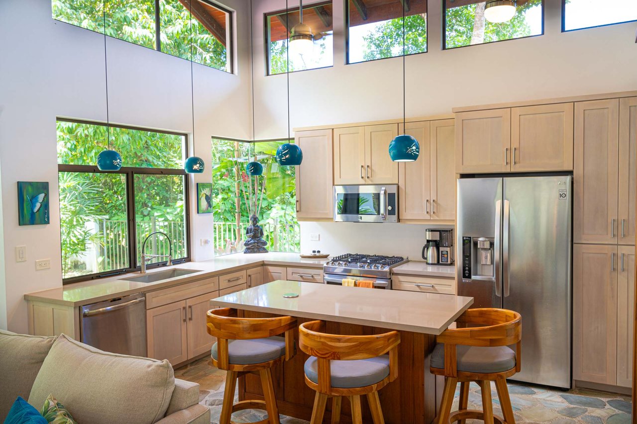 Luxury 3-Bedroom Waterfall-View Home