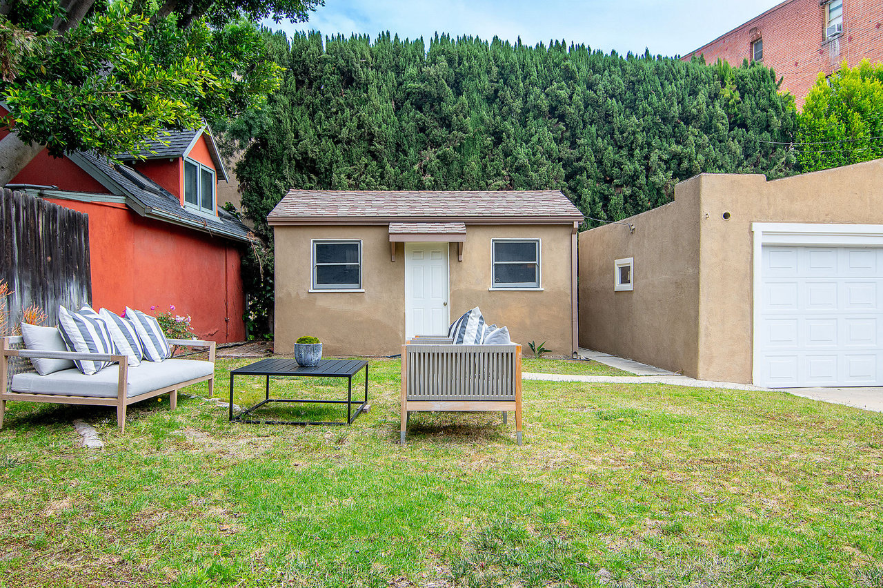 616 Lillian Way
