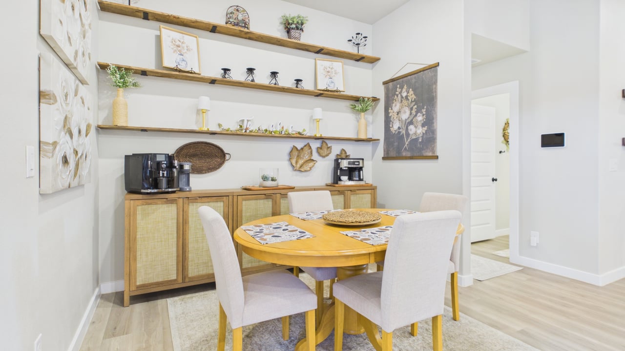 6108 Purtis Creek