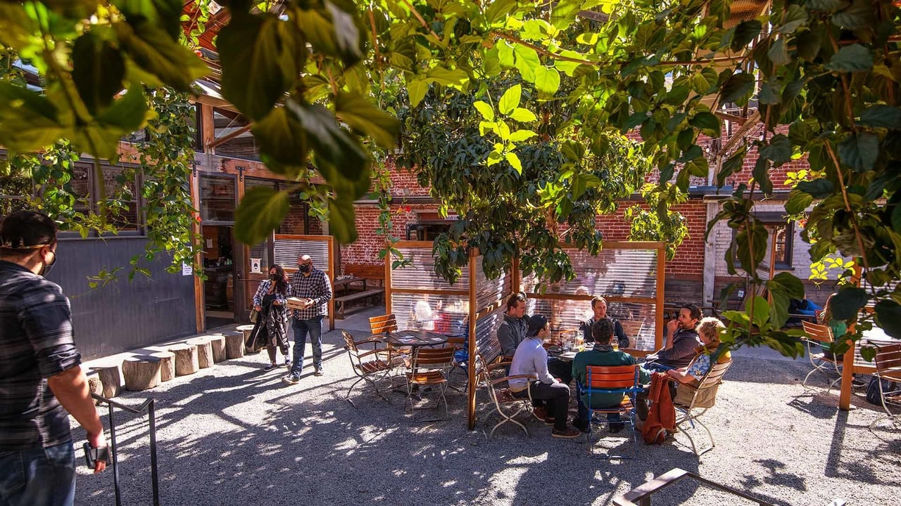 Al Fresco Dining in the East Bay