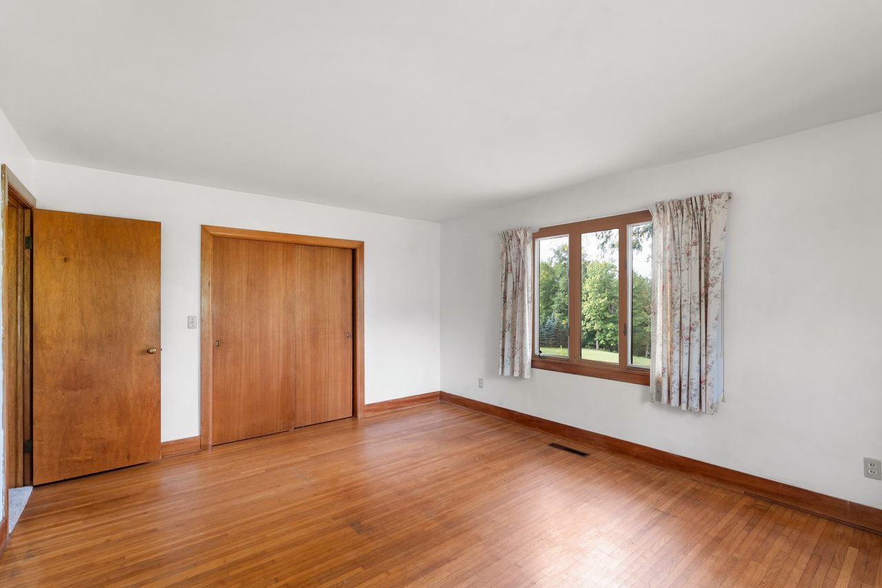 9692 Highland Ave, Dansville