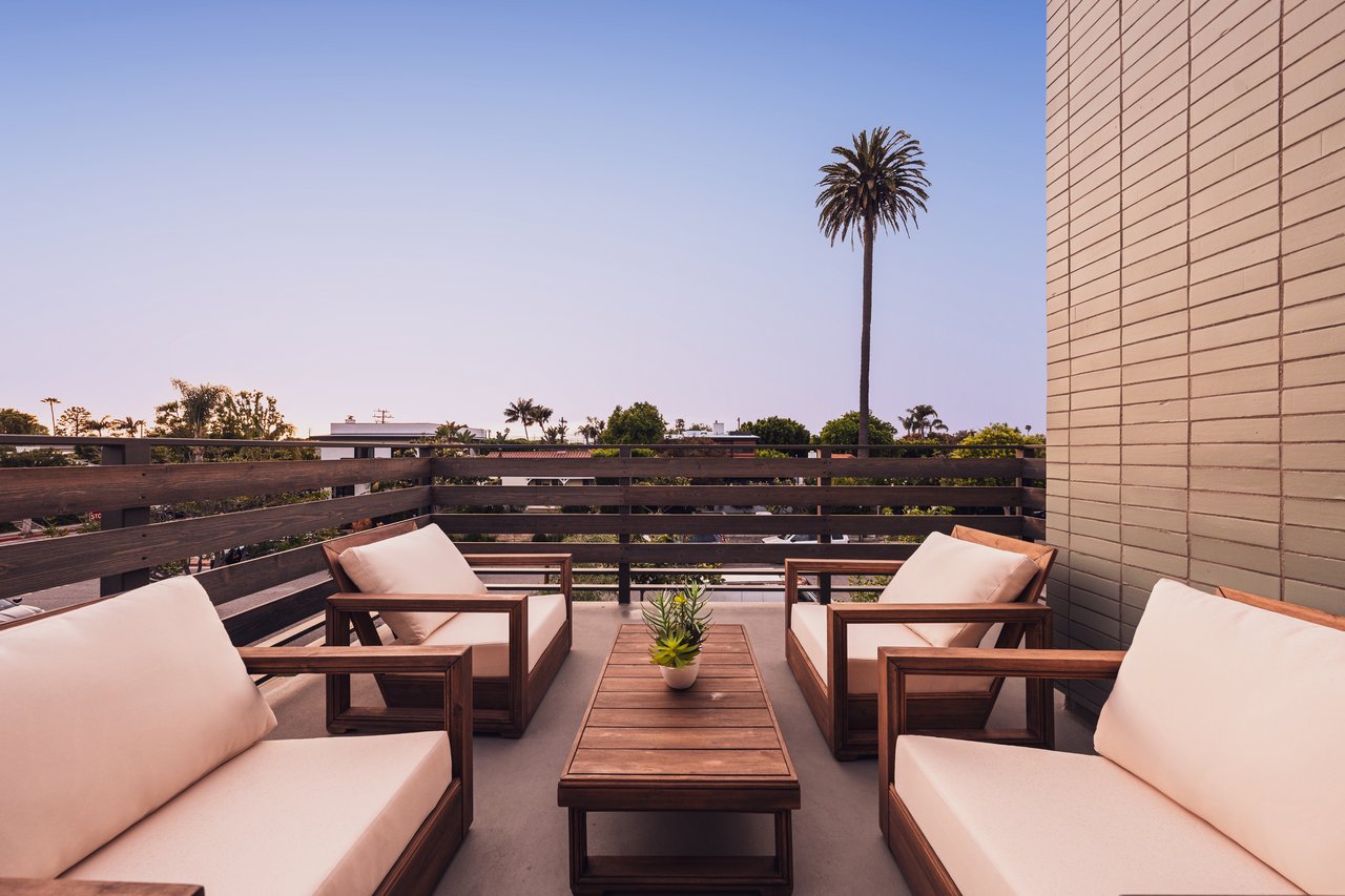 2114 Pier Ave, Santa Monica