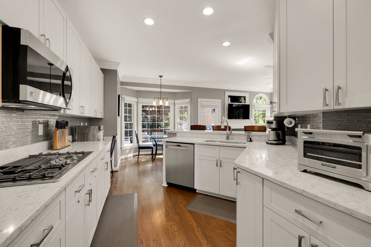End-unit Falls Church City Townhouse