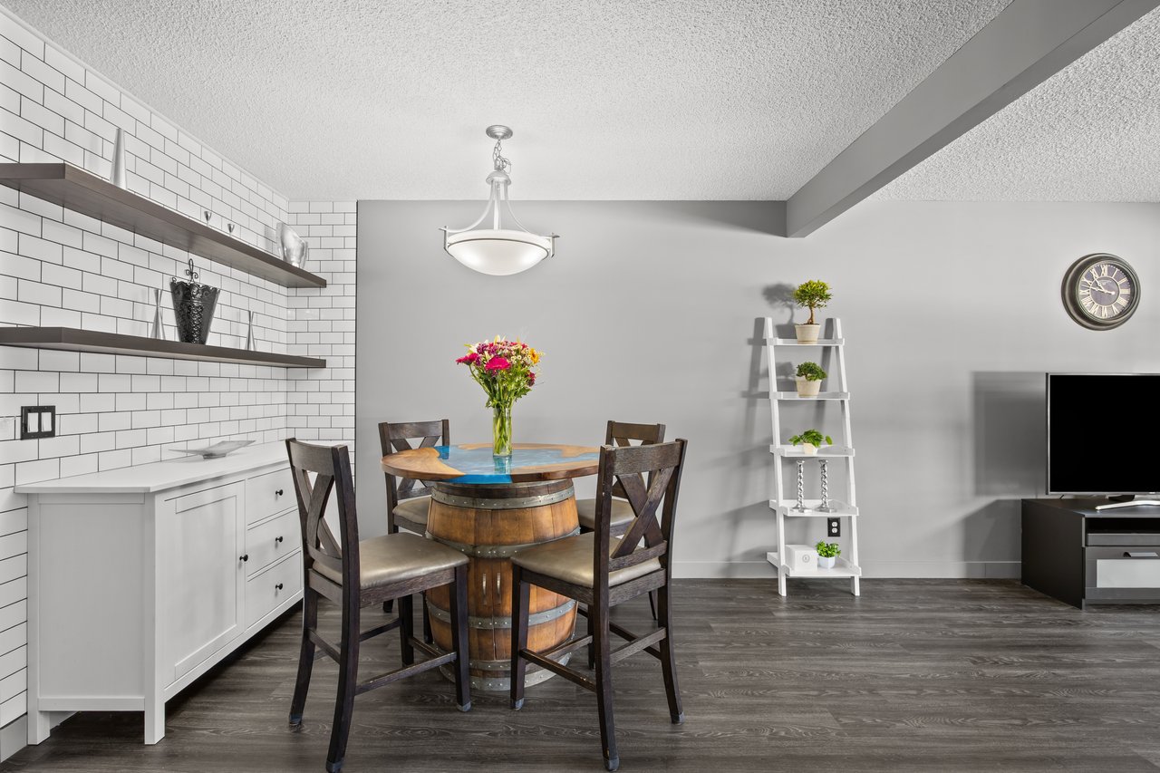 116 Royal Birch Mount NW