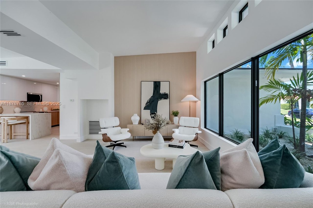 pool-home-sold-entrance