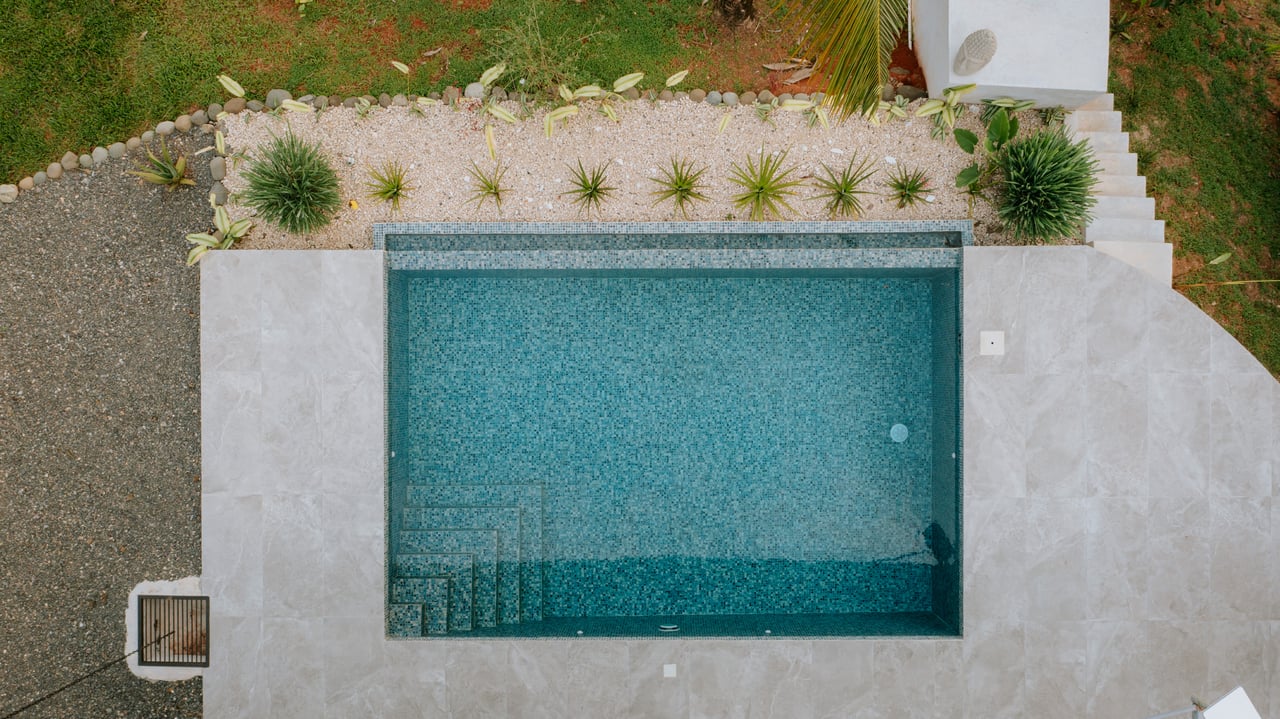 Ocean Peek Paradise Villa - 3 Bed - 1 Bath With a Pool in Hatillo