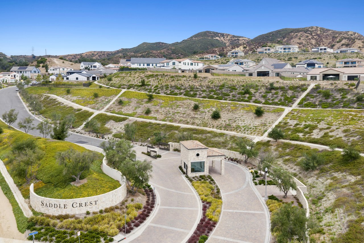 18411 Boulder Bluff