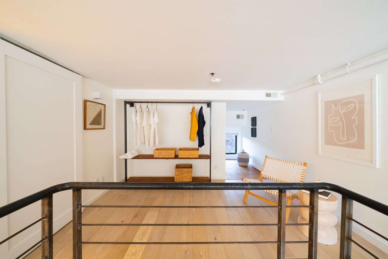 2301 Harrison St #203