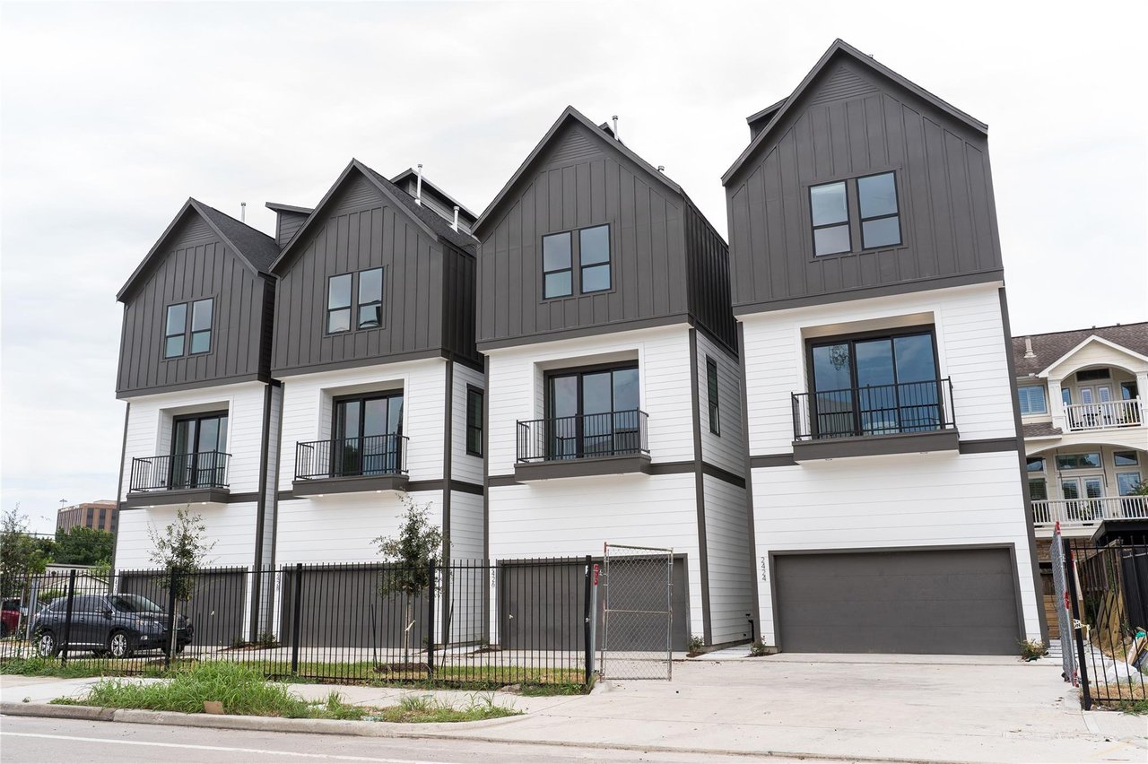 Townhomes at Ella