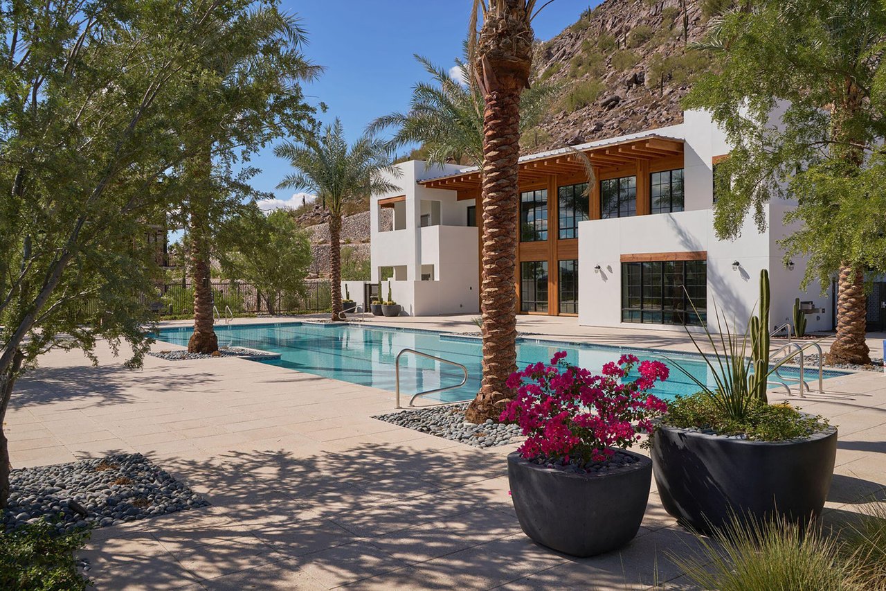 5050 N CAMELBACK RIDGE Drive, 2210