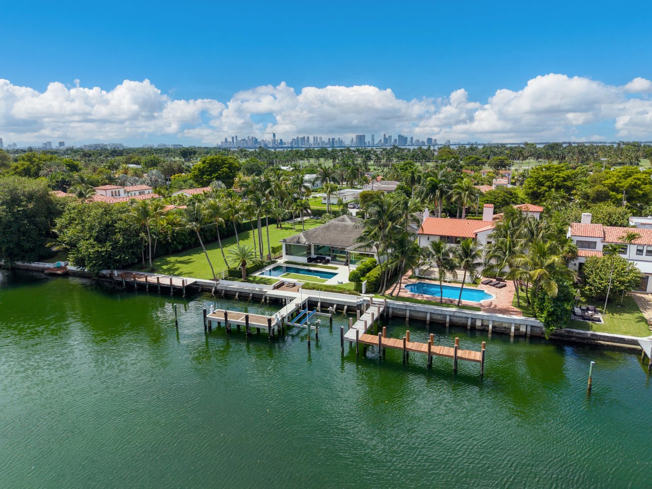 Pine Tree Drive, Miami Beach Waterfront