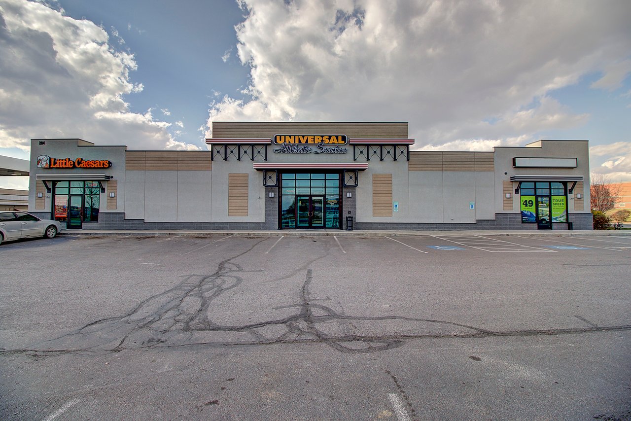 Universal Athletics Center