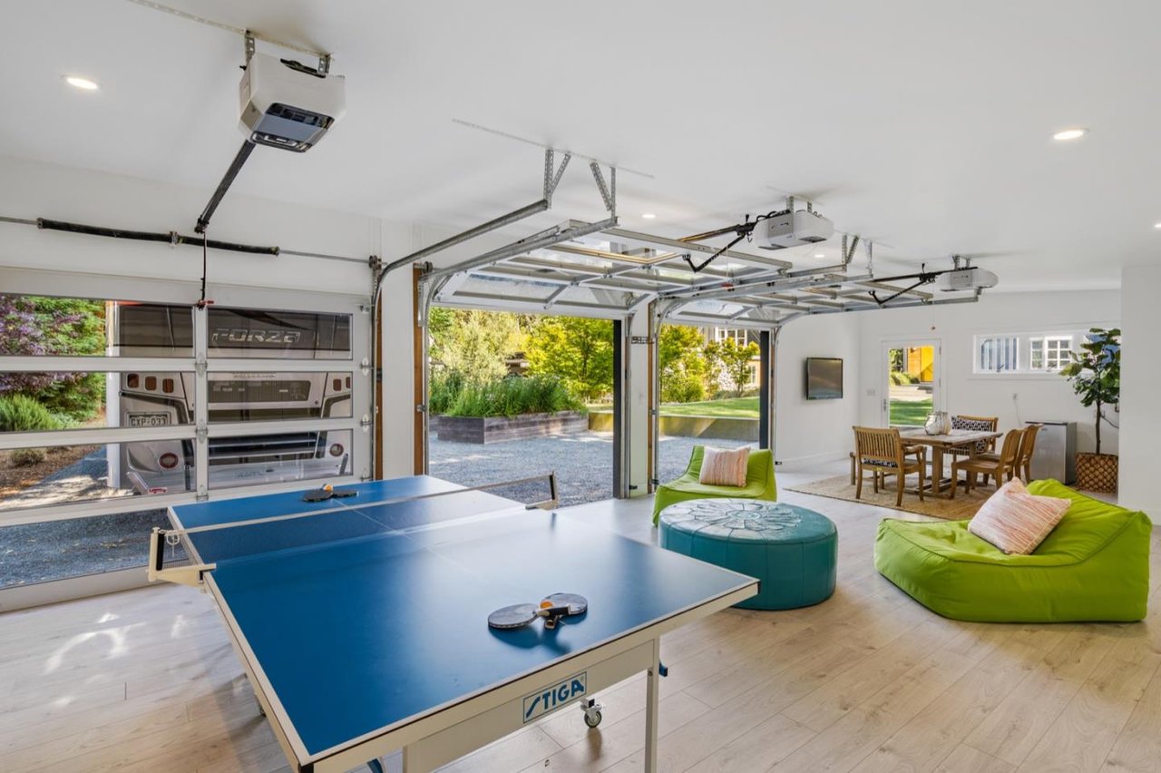 135 Willowbrook Drive