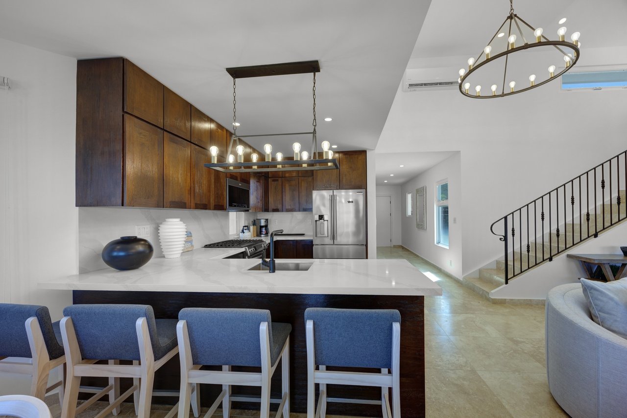Ocean View Retreat in Mar Vista