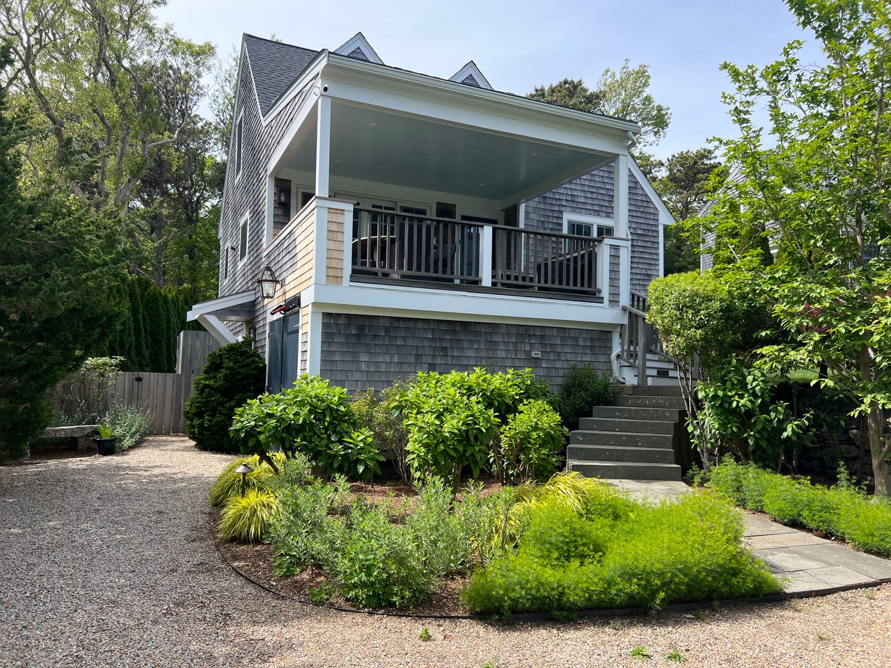 2 Orchard Lane, Edgartown
