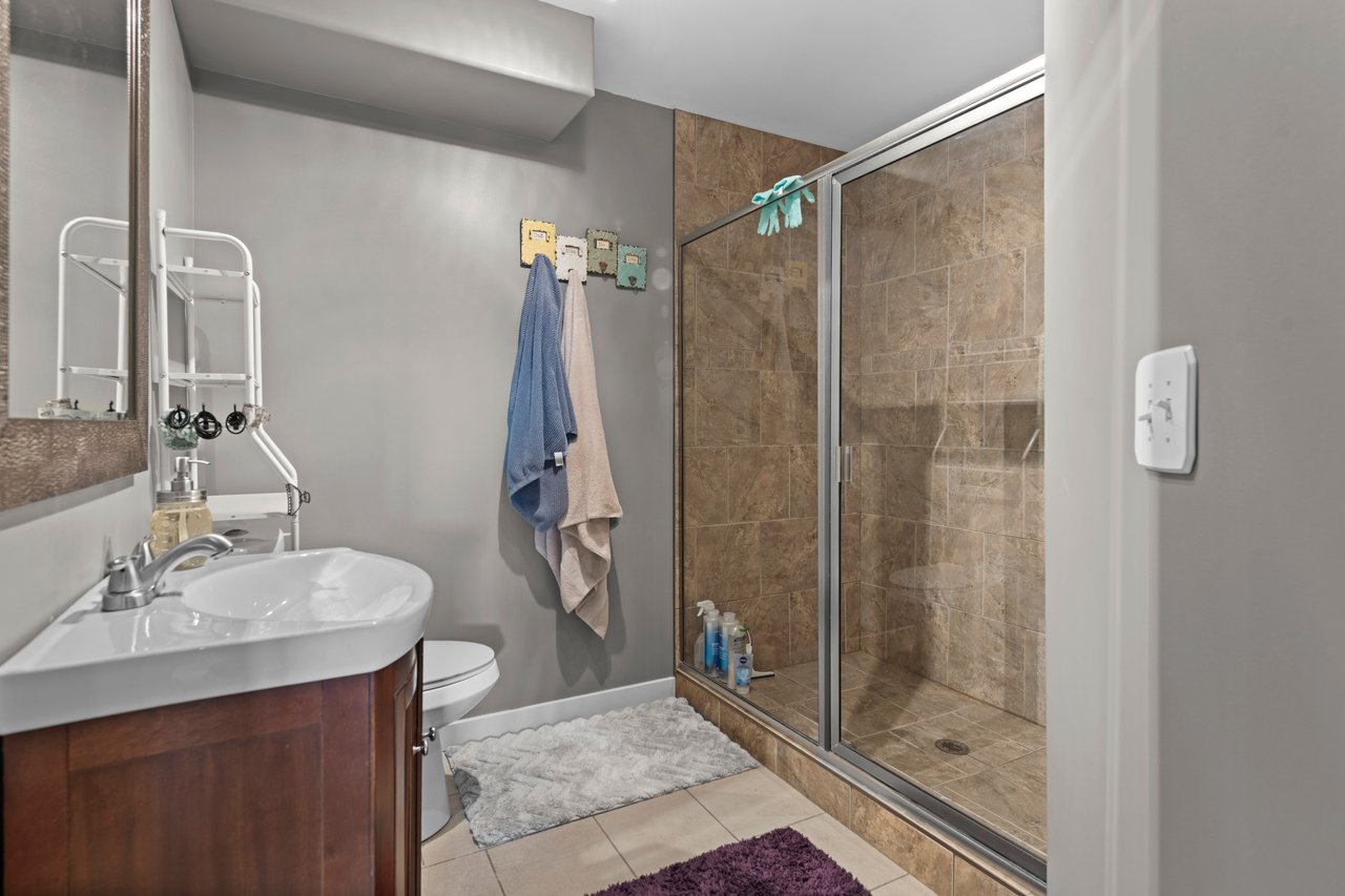 98 Tuscany Ravine Close NW