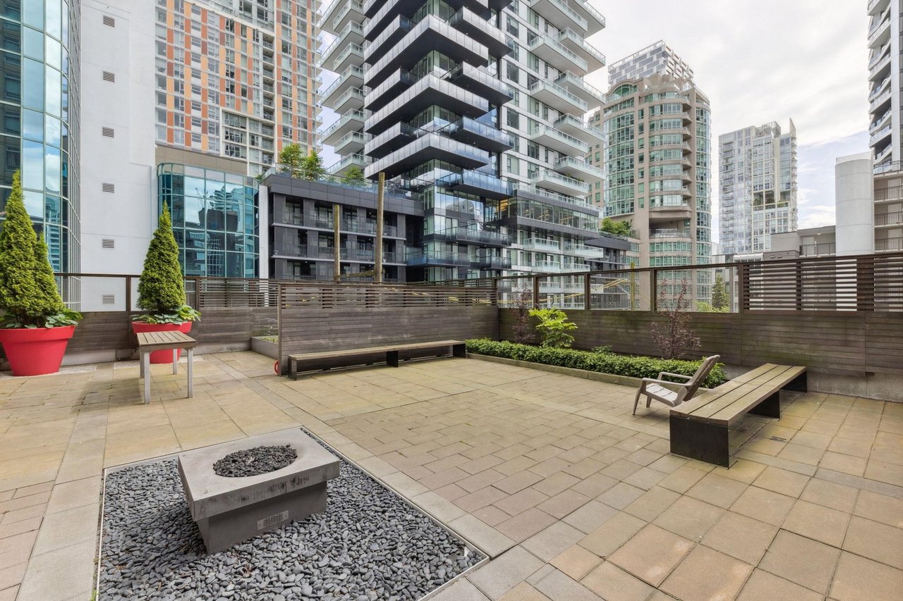 2705-1308 Hornby St Unit: 2705