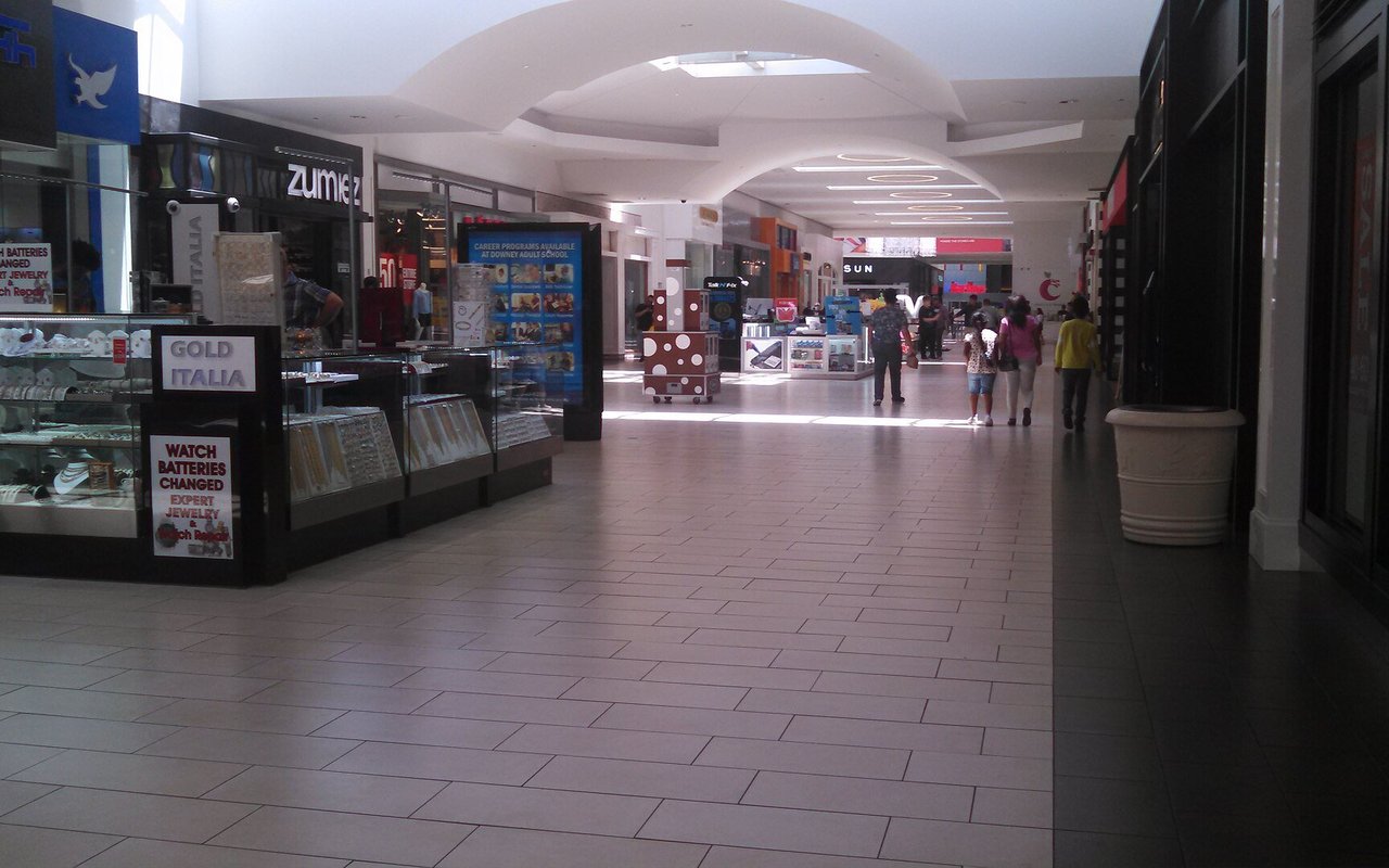Interior retail concourse at Los Cerritos Center in an archival photograph