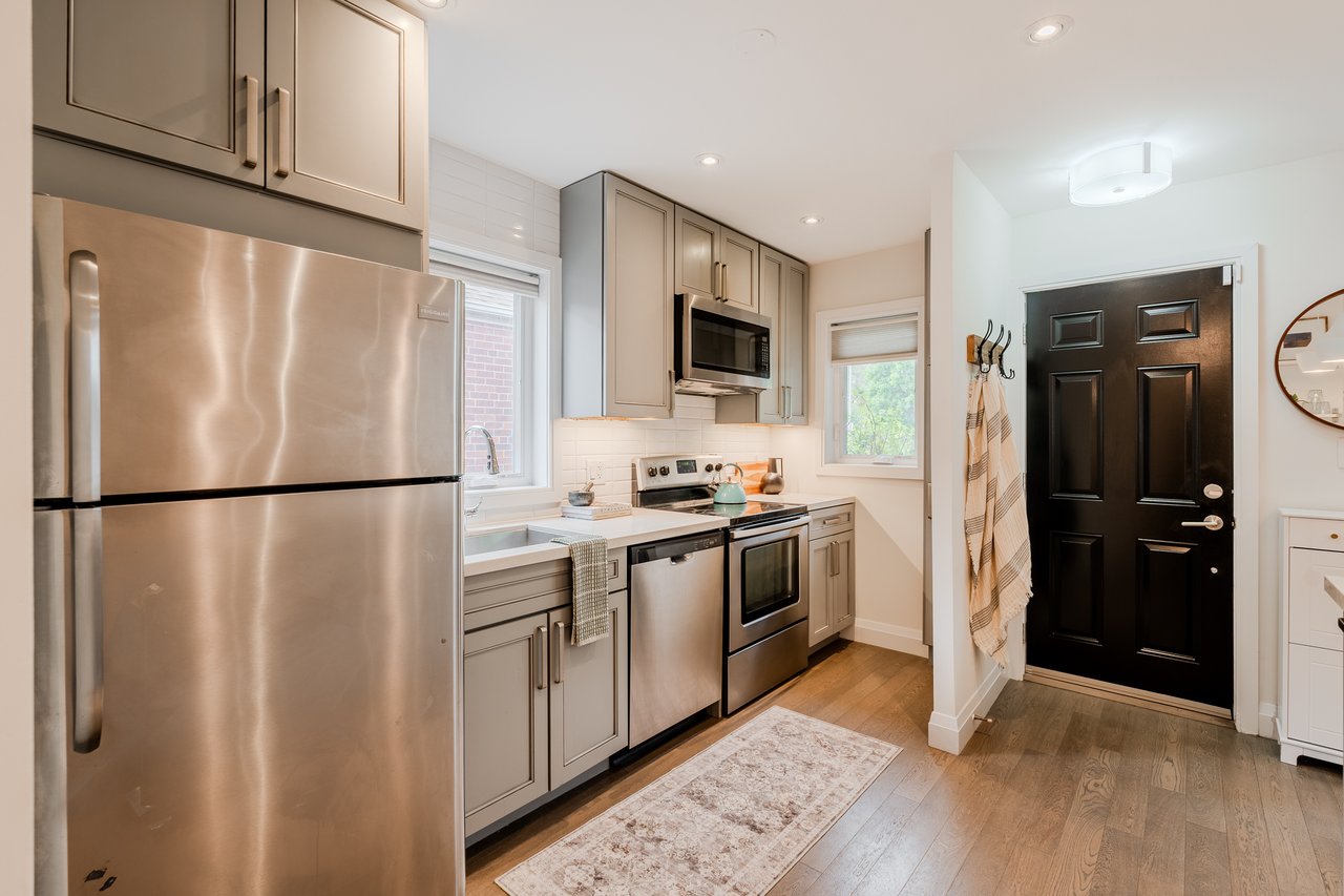90 Birchmount Rd