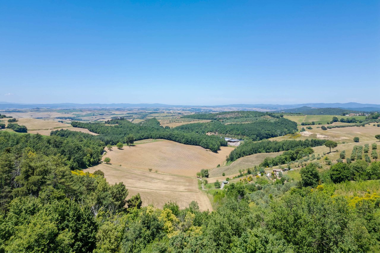 Villa - San Giovanni d'Asso (Siena)