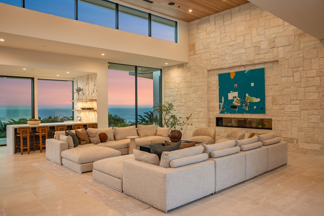 Ellice Street, Malibu