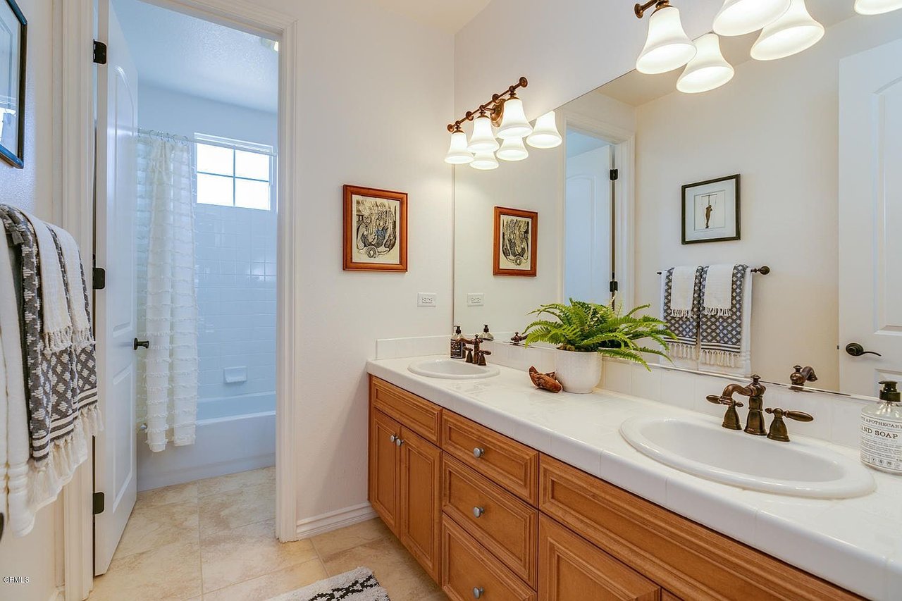 1357 Estuary Way, Oxnard, CA 93035