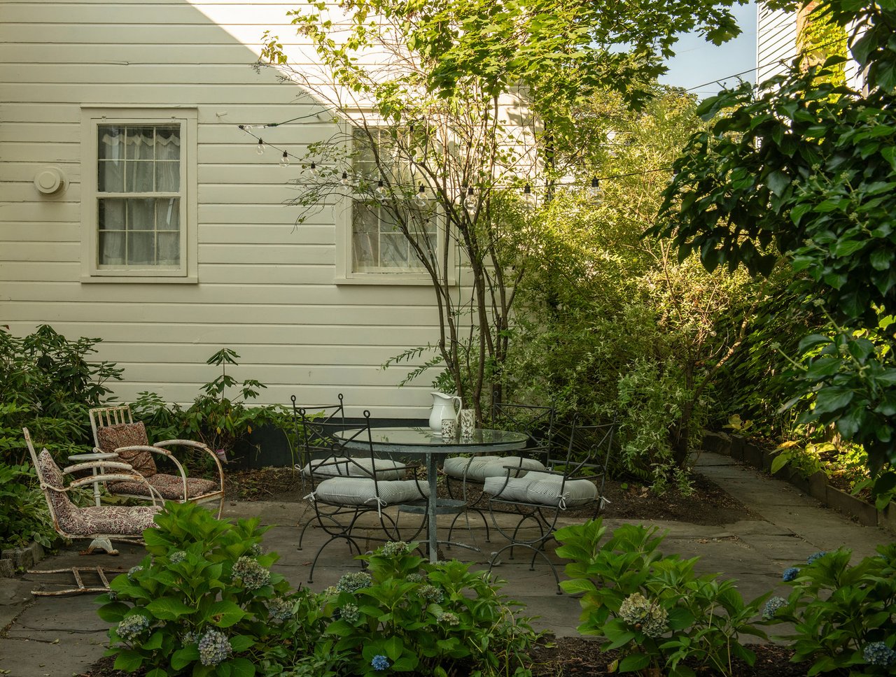 445 Union Street, Hudson