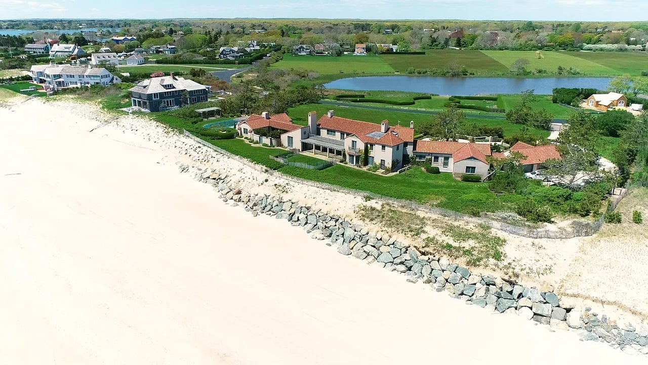 201 Lily Pond Ln