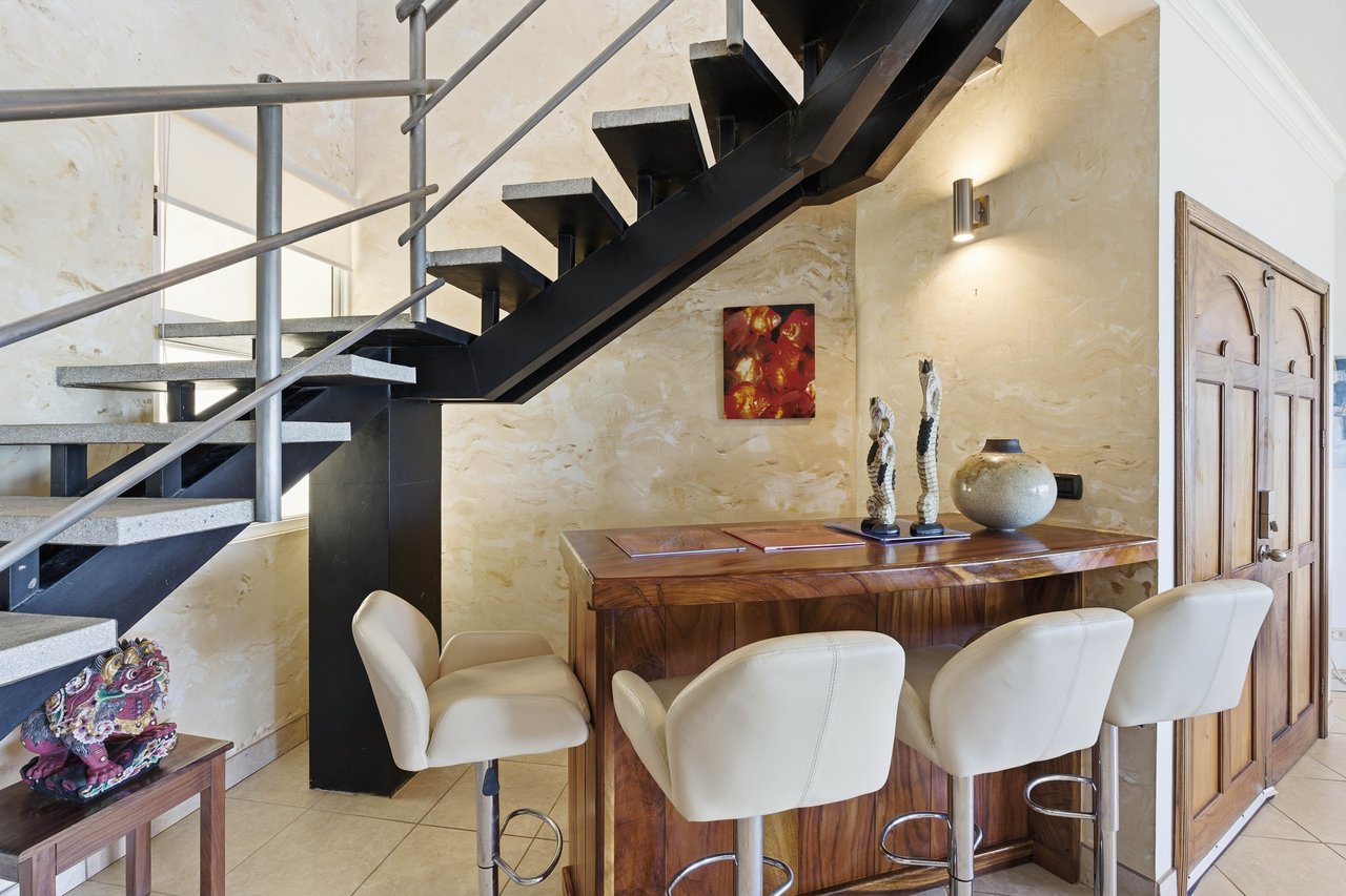 Twin Dolphins Penthouse | Unbeatable Beachfront Location with Exceptional Ocean Views and the Flamingo Marina!